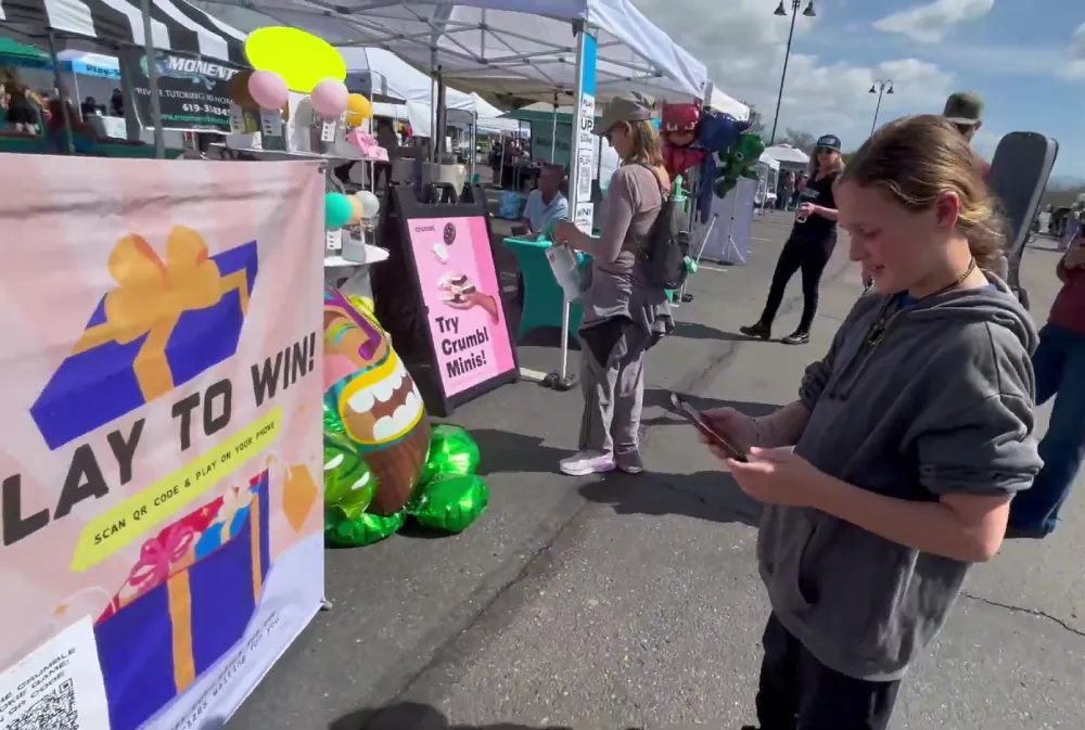 QR Code Games - Booth Setup - 1